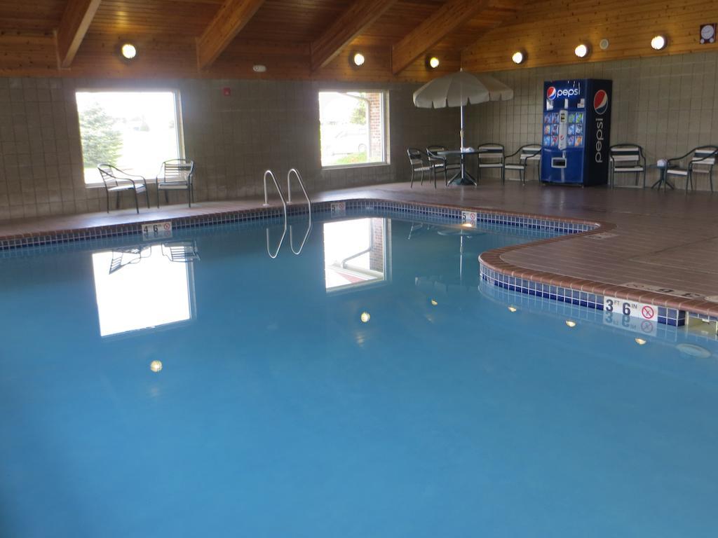 Americinn By Wyndham Baldwin Luaran gambar